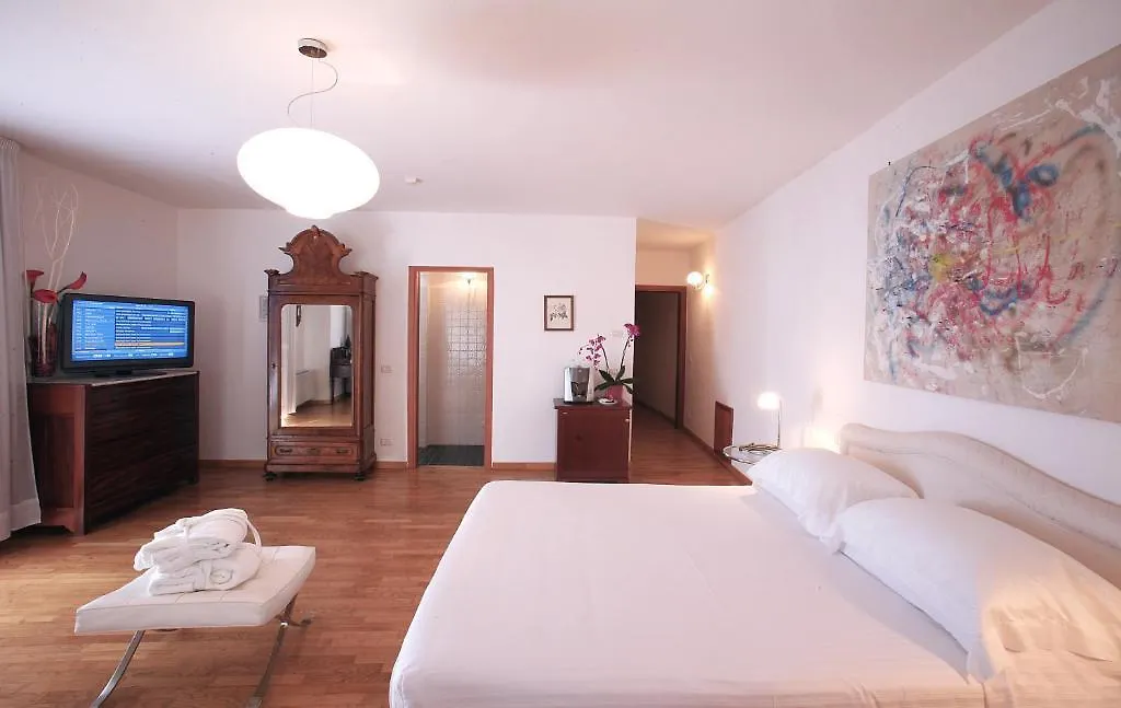 Hotel Claudio Bergeggi