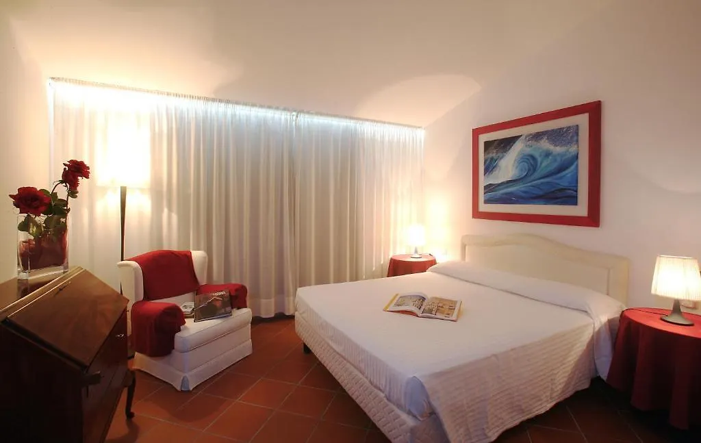 Hotel Claudio Bergeggi 3*,  Italie