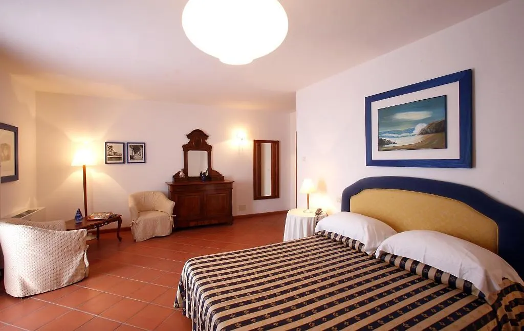 ***  Hotel Claudio Bergeggi Italy